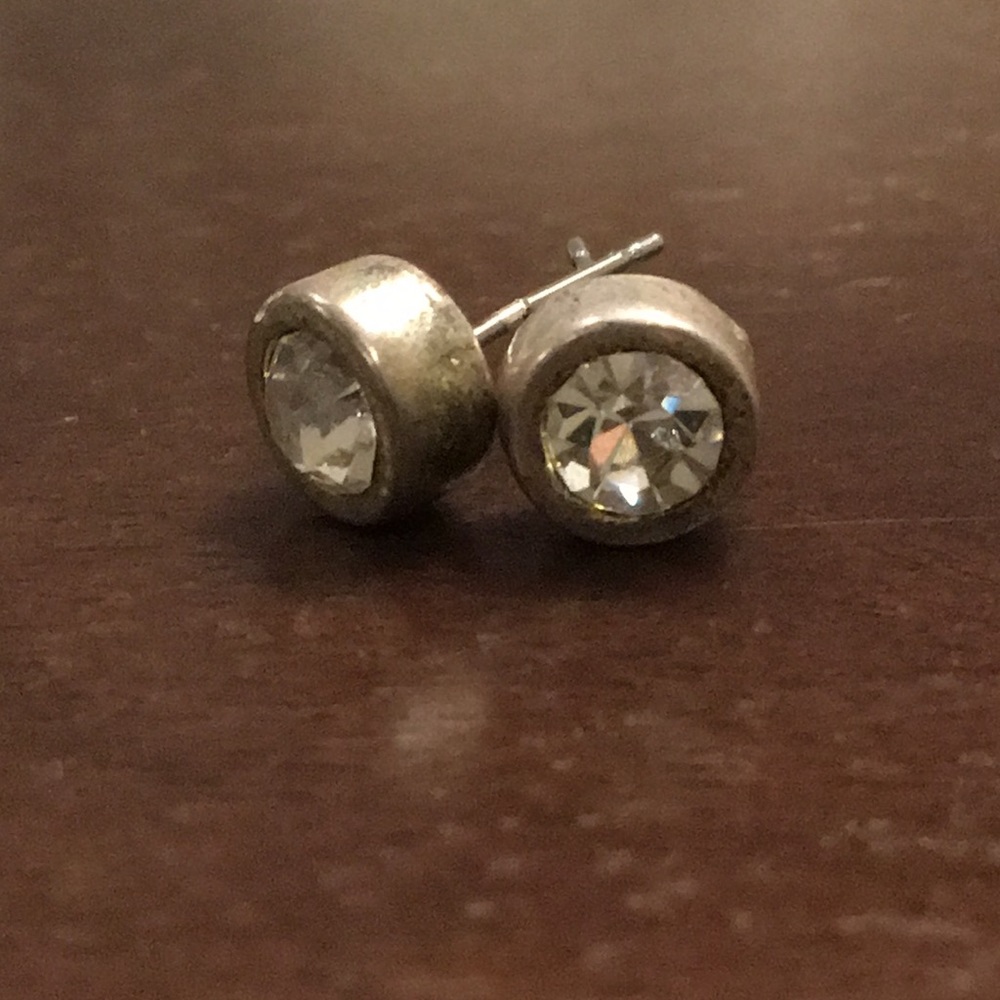 💎SALE💎 crystal silver circle studs